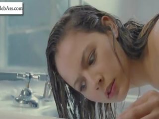 Martina garcia mandi seks filem dalam yang tersembunyi muka 2011