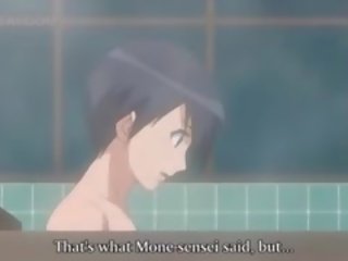 Hentai umazano film s nag par fukanje v kopalnica