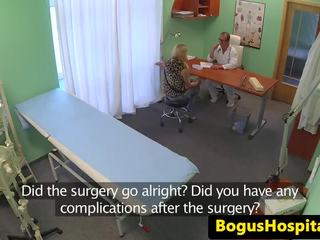 Amateur euroteen jizzed at surgeon appointment