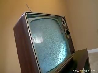 Television pupper