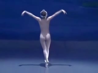 裸 アジアの ballet