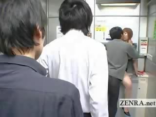 Bizzarro giapponese inviare ufficio offerte tettona orale adulti video atm