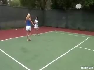 Tenisz lessons: hogyan hogy fogantyú a golyók