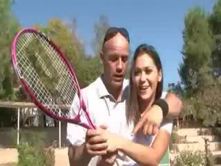 Kemény xxx videó nál nél a tenis bíróság
