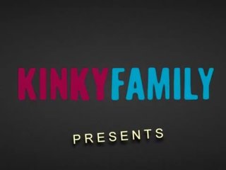 Kinky Family - Cumming all over stepsis Sofie Reyez pussy