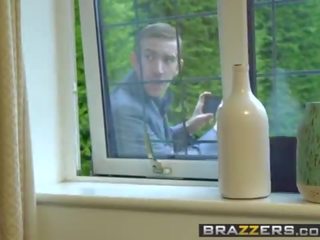 Brazzers - pornohviezdy ako to veľký - (aletta oceán danny d) - peeping the pornohviezda