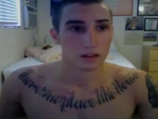 Ljubko tetovirane hunk- part2 na gayboyscam.com